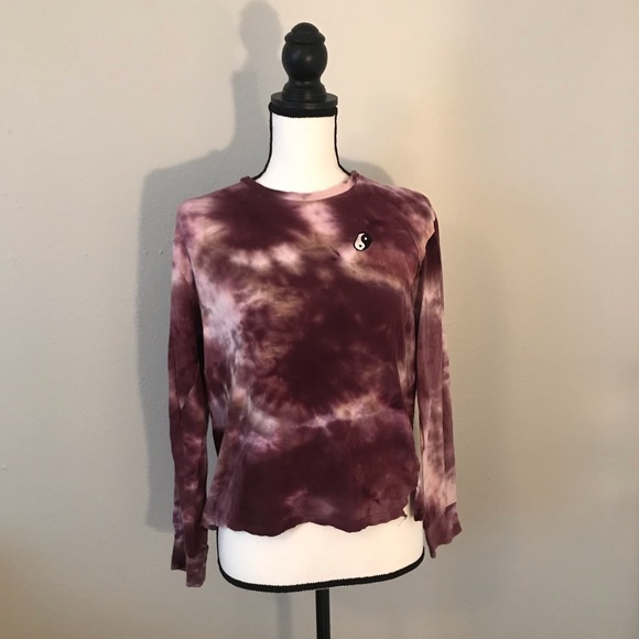 Zumiez Tops - Zumiez Long Sleeve Shirt